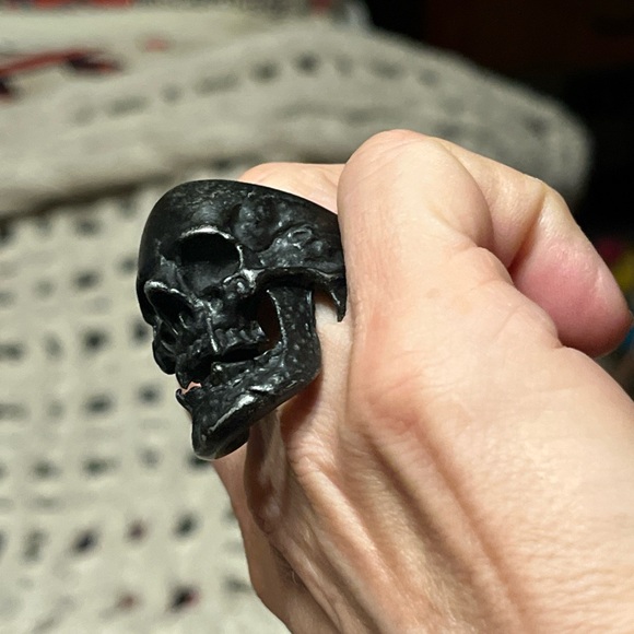 Black Metal Biker Skull Ring With Fangs Men’s Jewelry Ring Size 10.5